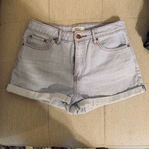 High Wasted Blue jean shorts